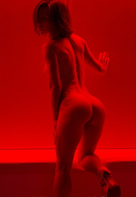 vass yaa adult actress pics