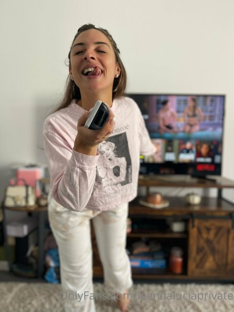 Leenda Lucia nude actress photo