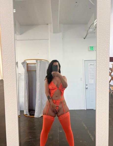 Jada Stevens xxx model photos