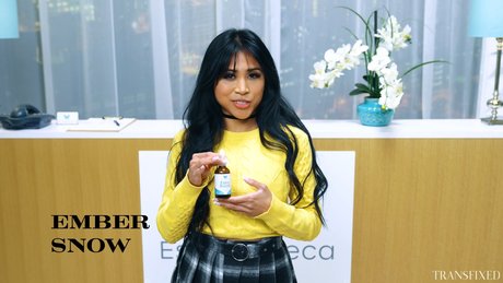 Ember Snow nude actress pictures