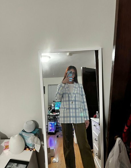 peachbloss free actress photo