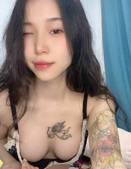 JaelynnLee perfect pornstar img