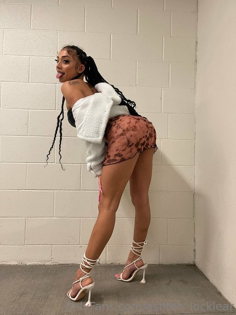 Ashton Locklear model high quality galleries