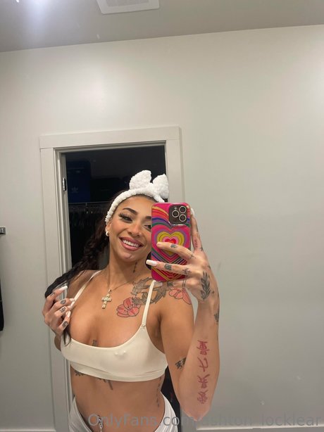 Ashton Locklear nude actress pictures