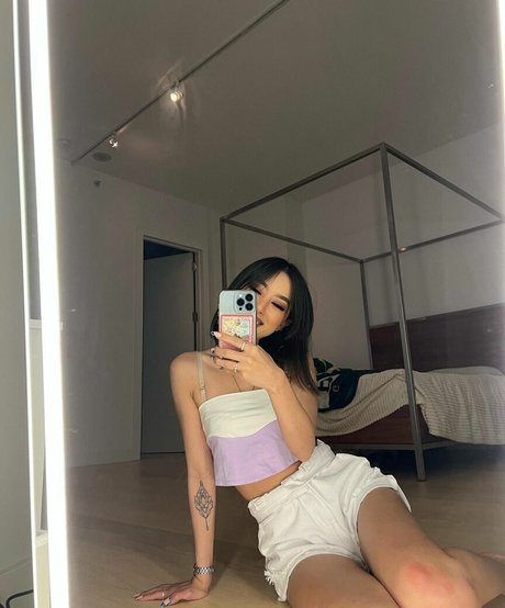 bbygirlmai pornstar art photos