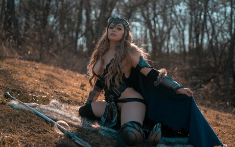 Okicospi model beautiful img