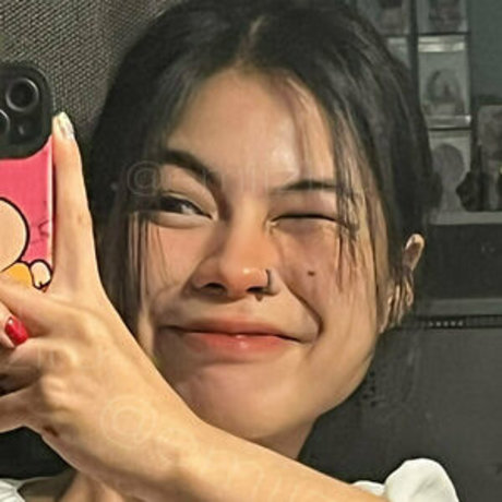 emiiziru hot pornstar img