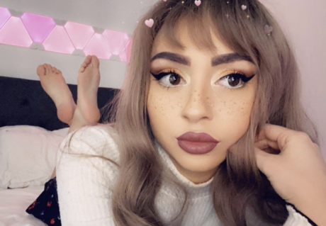 Angelmelly top model photo