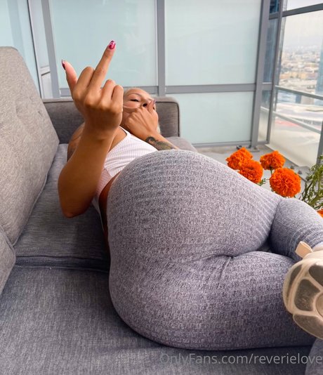 Reverie love model beautiful pictures