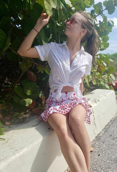 MissionIceCream star adult photos