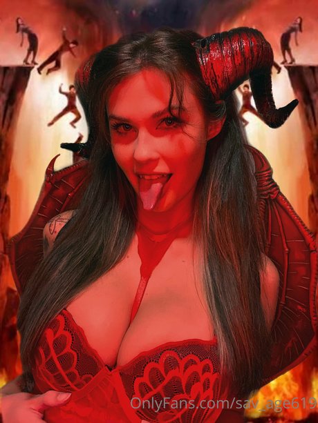 Savanah Martin_ hot pornstar photo