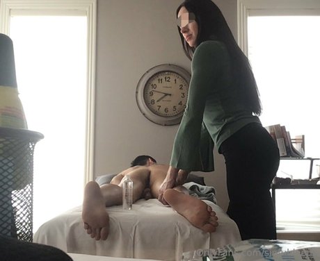 sinfuldeeds star top photos