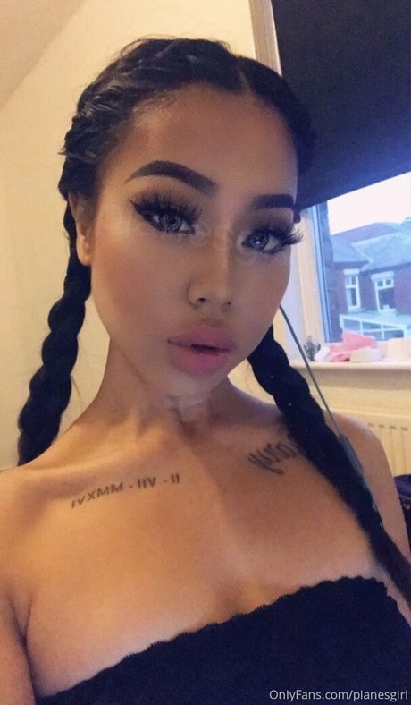 planesgirl star high quality pic