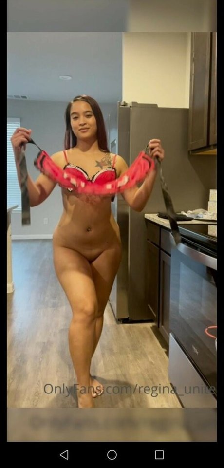 Regina Unite star naked pic