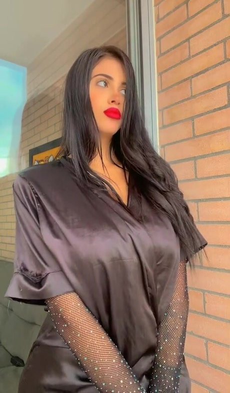 Yorgelis Carrillo exclusive star photo