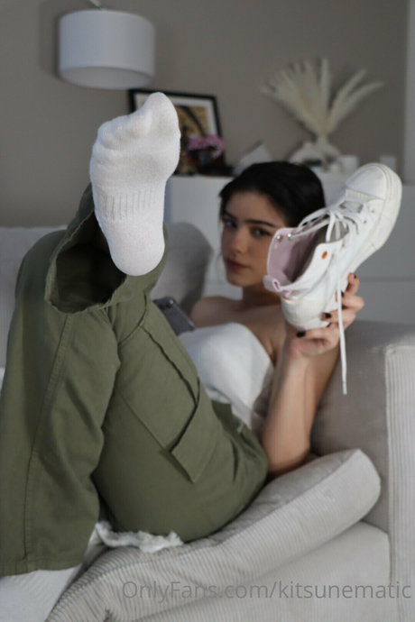 kitsunematic adult model galleries