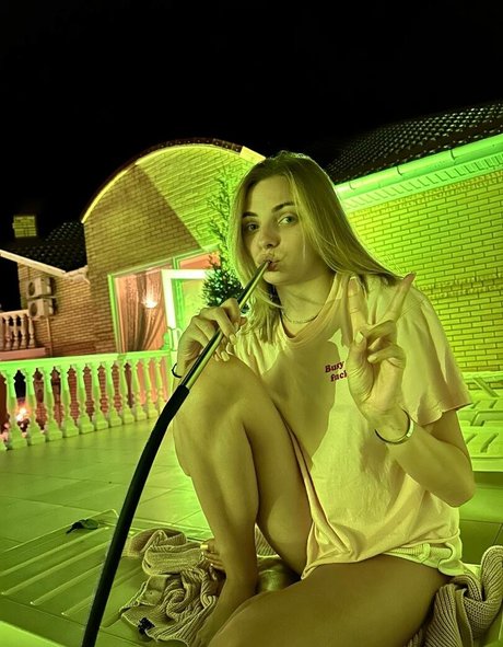 busya18plus porn model galleries