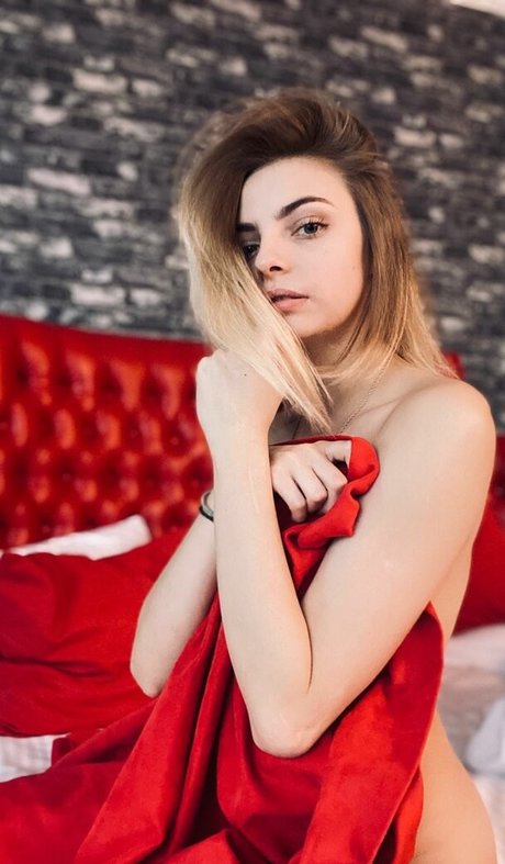 busya18plus free star img