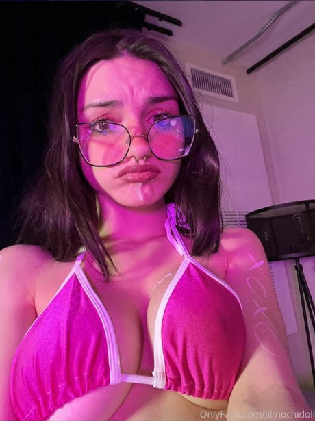 Lil Doll_ sex pornstar pictures