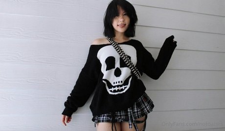 Its Not Dat Srs model high quality pic