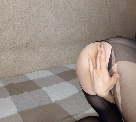 Gina Frozen hot actress picture