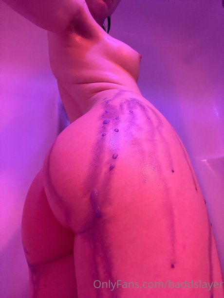 BadDragonSlayer star exclusive pics