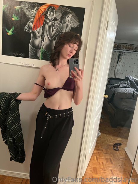 BadDragonSlayer model xxx pictures