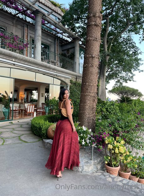 anonymiss1 model pretty gallery