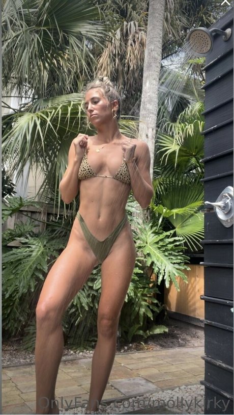 Molly Kirky model nudes pictures