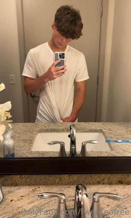 twentoofree sex star pictures