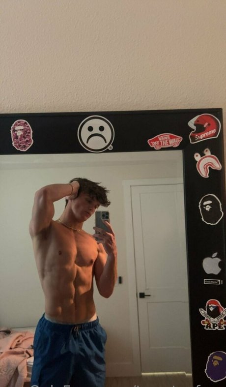 twentoofree model hot images