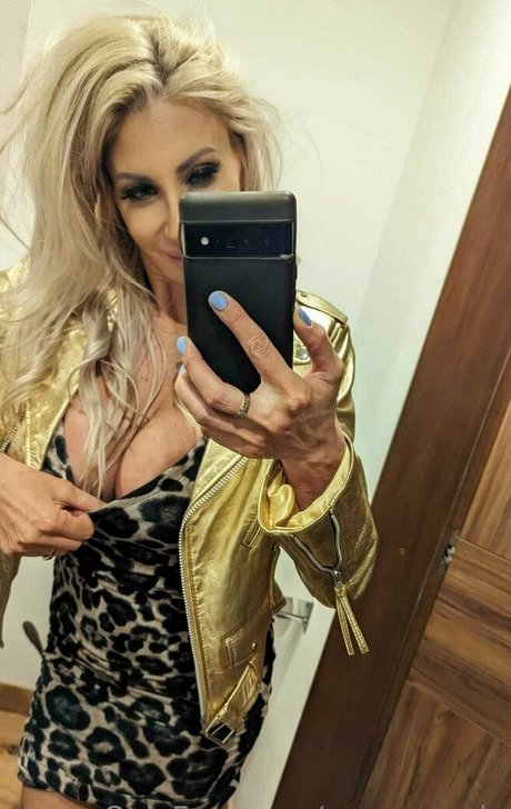 pumaswede pornstar nudes images