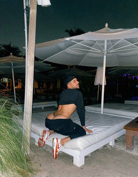 the famous frank pretty actress photos