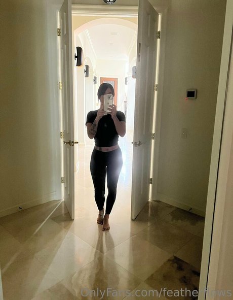 featherflows perfect pornstar image