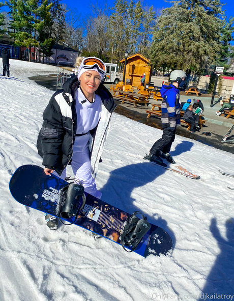 Djkailatroy erotic actress pictures