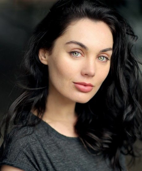 Poppy Corby Tuech model pictures