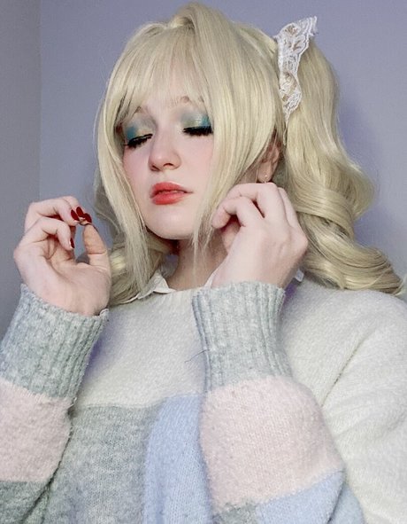 Satinstars art actress pics