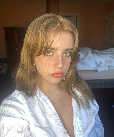 Haley Z nudes model photo