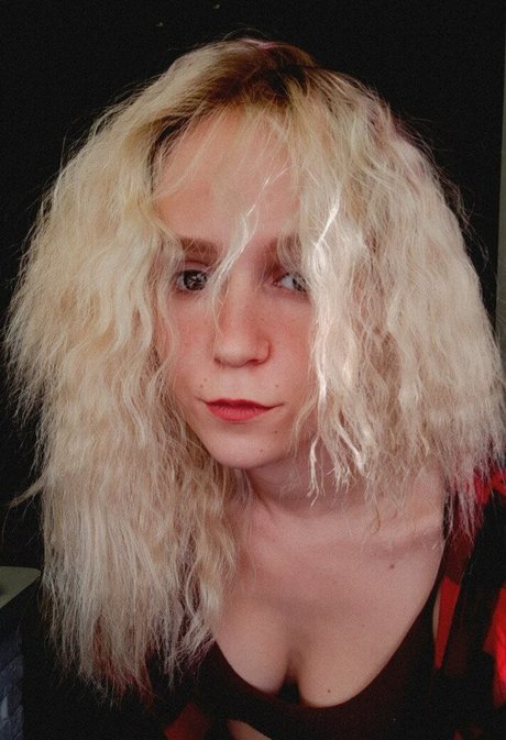 19 years old onlyfans free porn pic