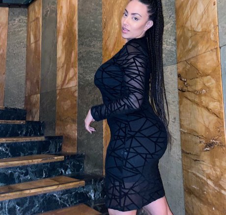 Ines Curly hd pornstar photos