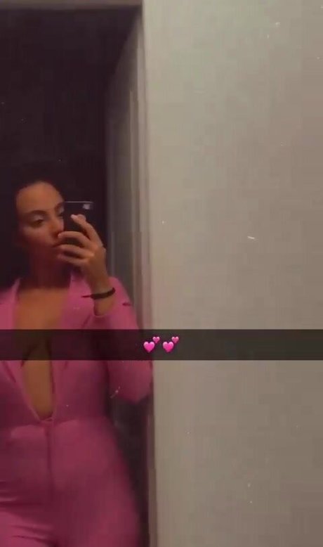 Ines Curly star galleries