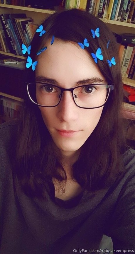 mudcakeempress pornstar nude img