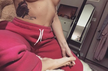 teddygirlasmr pornstar sexy pictures