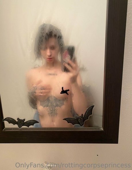 rottingcorpseprincess pornstar art img