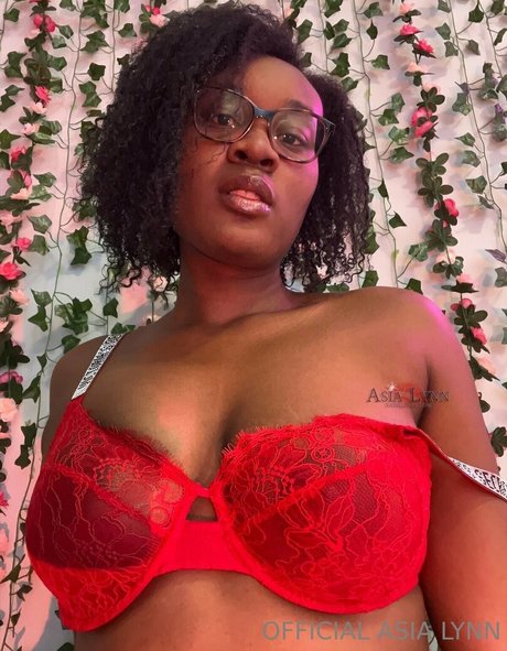 asialynnbby star adult pics