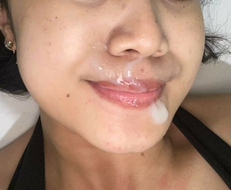 piercedley model xxx photos