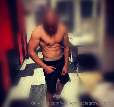 youngmusclegrowingboy sex actress pic