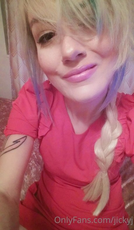 jickyj naked actress images