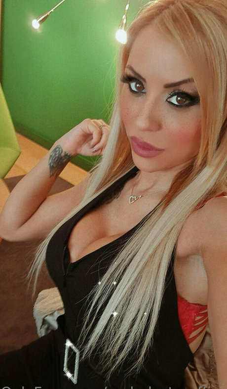 melodystarofficial model pornographic img