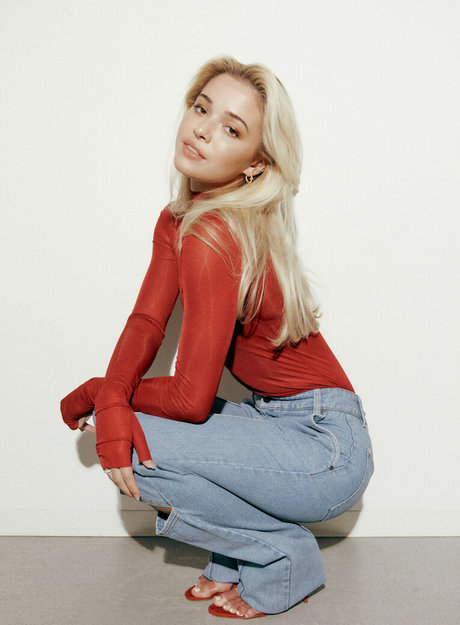 Olivia Dunne naked pornstar galleries